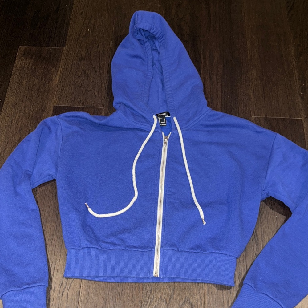 Forever 21 Blue Cropped Hoodie
